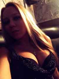 romantic girl looking for guy in Paxton, Illinois